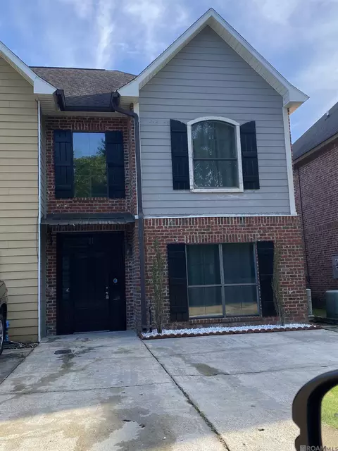 20334 De Chene Dr, Walker, LA 70785