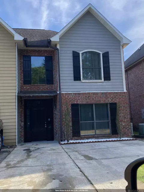 20334 De Chene Dr, Walker, LA 70785