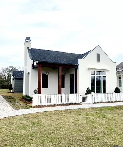2825 Courtyard Ln, Baton Rouge, LA 70820