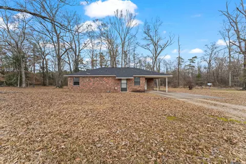807 Lemon B Rd, Slaughter, LA 70777