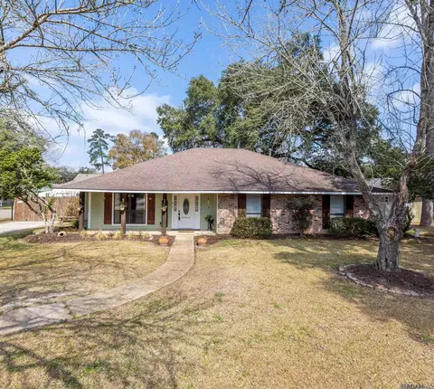 18025 Burnham Way, Greenwell Springs, LA 70739