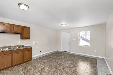 Living - 50715081 5087 Baker Blvd, Baker, LA 70714 photo 1 of 3