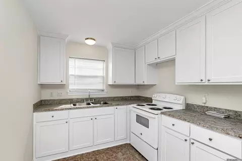 Kitchen - 50715081 5087 Baker Blvd, Baker, LA 70714 photo 3 of 4