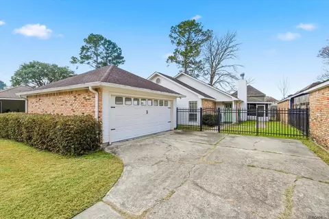 1462 W Fairview Dr, Baton Rouge, LA 70816