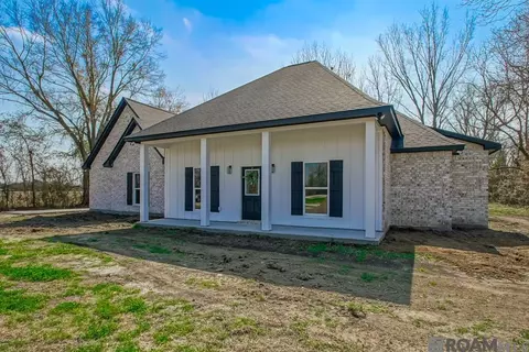 1582 Lamotte Ln, Port Allen, LA 70767
