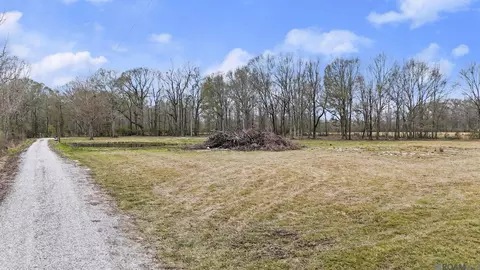 Other - 10564 Summerside Dr, Baker, LA 70714 photo 4 of 6