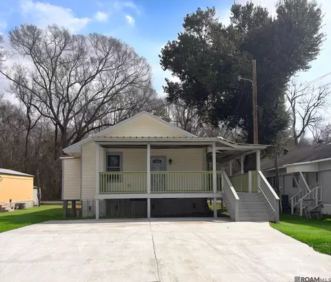 12344 Deck Blvd, Geismar, LA 70734
