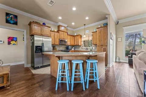 Kitchen - 28049 Foxfire Ave, Walker, LA 70785 photo 1 of 3