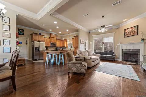Living - 28049 Foxfire Ave, Walker, LA 70785 photo 1 of 2