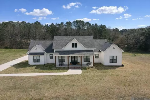12016 Cane Dr, Saint Francisville, LA 70775
