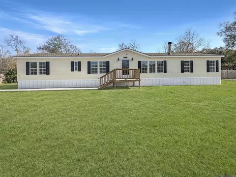 32230 Tuck Ln, Denham Springs, LA 70706