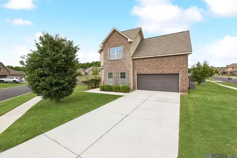 8902 Black Birch Ave, Zachary, LA 70791