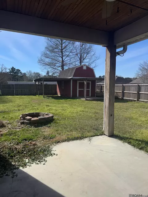 Exterior - 13244 Arnold Rd, Walker, LA 70785 photo 3 of 4