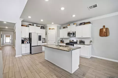 8827 Tatler St, Denham Springs, LA 70706