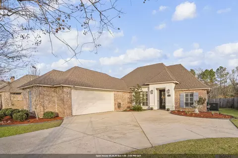 8135 Lavender Dr, Baton Rouge, LA 70818