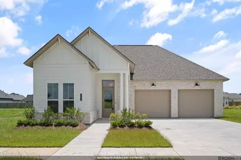 4451 Camargue Ave, Baton Rouge, LA 70820