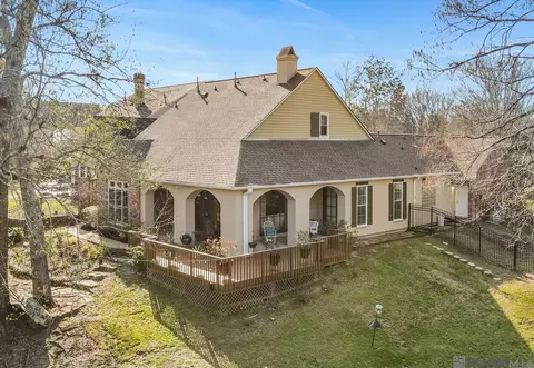 652 Plantation Ridge Ln, Baton Rouge, LA 70810