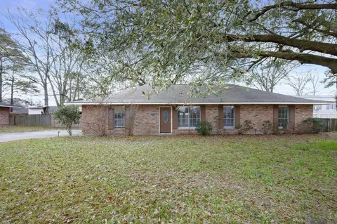 41145 1st Colonial St, Prairieville, LA 70769