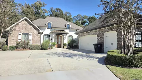 18167 Villa Trace Ave, Greenwell Springs, LA 70739