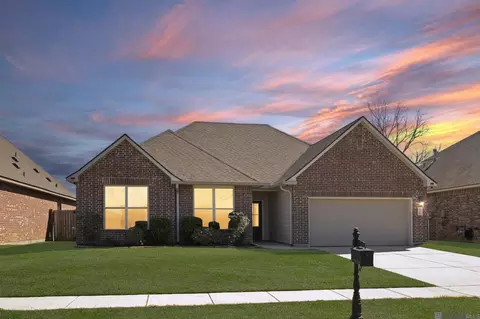 21366 Barnridge Dr, Zachary, LA 70791