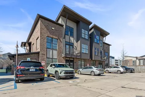 333 E Boyd Dr # 26, Baton Rouge, LA 70808