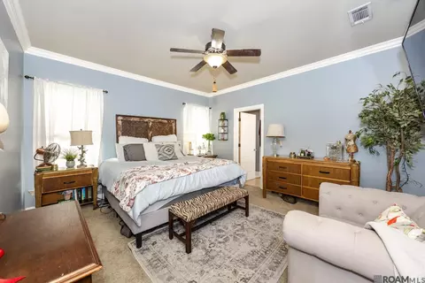 Bedroom - 31019 Lake Spring Dr, Walker, LA 70785 photo 2 of 2
