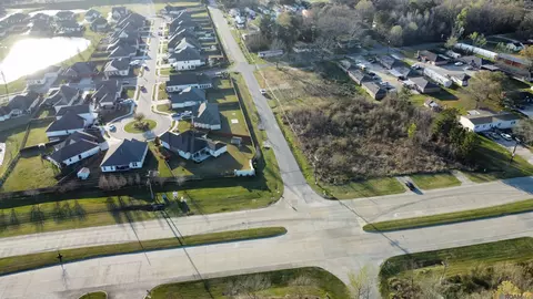14321 Sparkle Ave, Baton Rouge, LA 70818