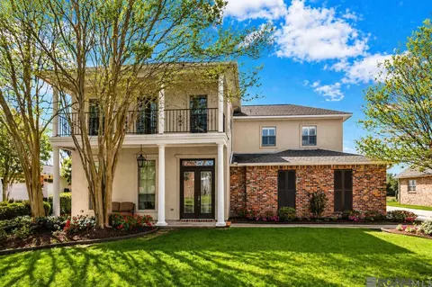 6191 Breeze Point Dr, Gonzales, LA 70737