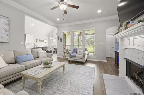 37226 Meador Ln, Geismar, LA 70734