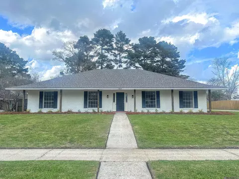 11865 Parkbrook Ave, Baton Rouge, LA 70816