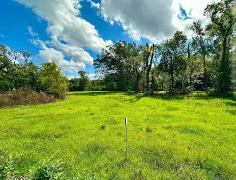 14500 Greensboro Dr, Greenwell Springs, LA 70739