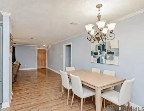 Dining - 14162 Forest Glen Ln, Walker, LA 70785 photo 1 of 1