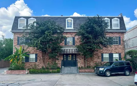 4735 Government St # 212, Baton Rouge, LA 70806