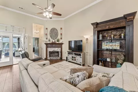 21161 Waterfront East Dr, Maurepas, LA 70449