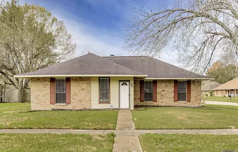 4223 E Caribou Ct, Baton Rouge, LA 70814