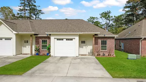 9900 Country Club Dr # 1D, Denham Springs, LA 70726