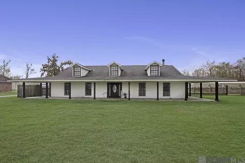 42189 La Hwy 621, Gonzales, LA 70737