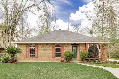 9337 Corsica Ave, Baton Rouge, LA 70810
