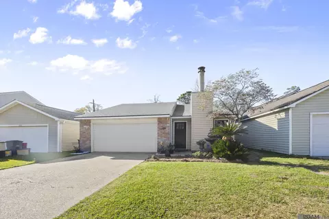 242 Highland Creek Pkwy, Baton Rouge, LA 70808