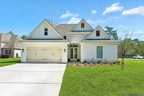 500 Kristian Ct, Madisonville, LA 70447
