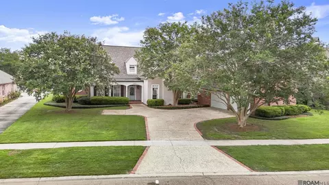 12511 S Lake Sherwood Ave, Baton Rouge, LA 70816