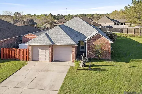 14211 Stones Throw Ct, Denham Springs, LA 70726