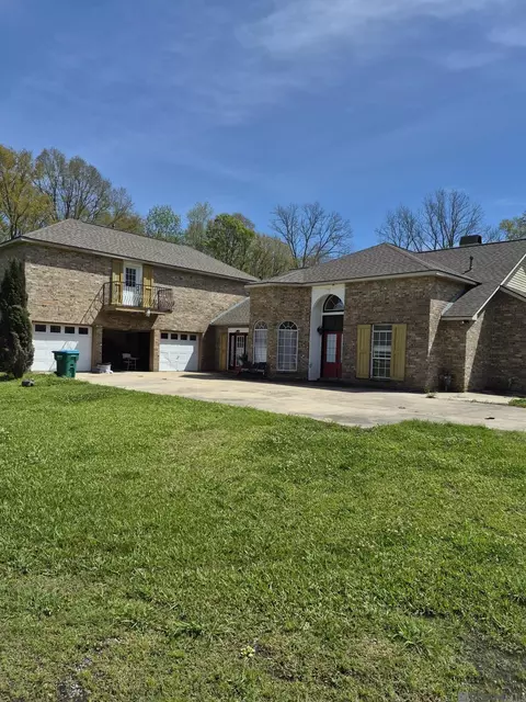 9741 Cane Bayou Rd, Port Allen, LA 70767
