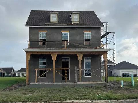 2746 Morning Mist Dr, Baton Rouge, LA 70810
