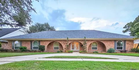 4614 Pike Dr, Metairie, LA 70003