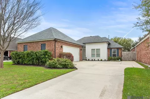 10644 Springtree Ave, Baton Rouge, LA 70810