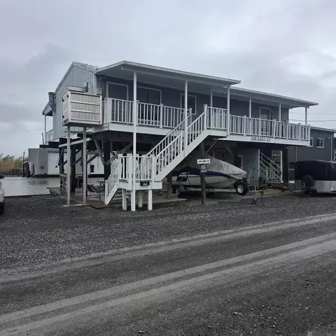 359 Gabi Ct, Theriot, LA 70397