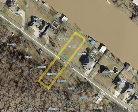 13216 Bayou Terrace Dr, Saint Amant, LA 70774