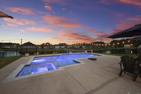 16054 Greycliff Ave, Pride, LA 70770