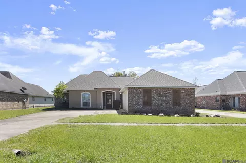 12540 Fawnwood Dr, Walker, LA 70785